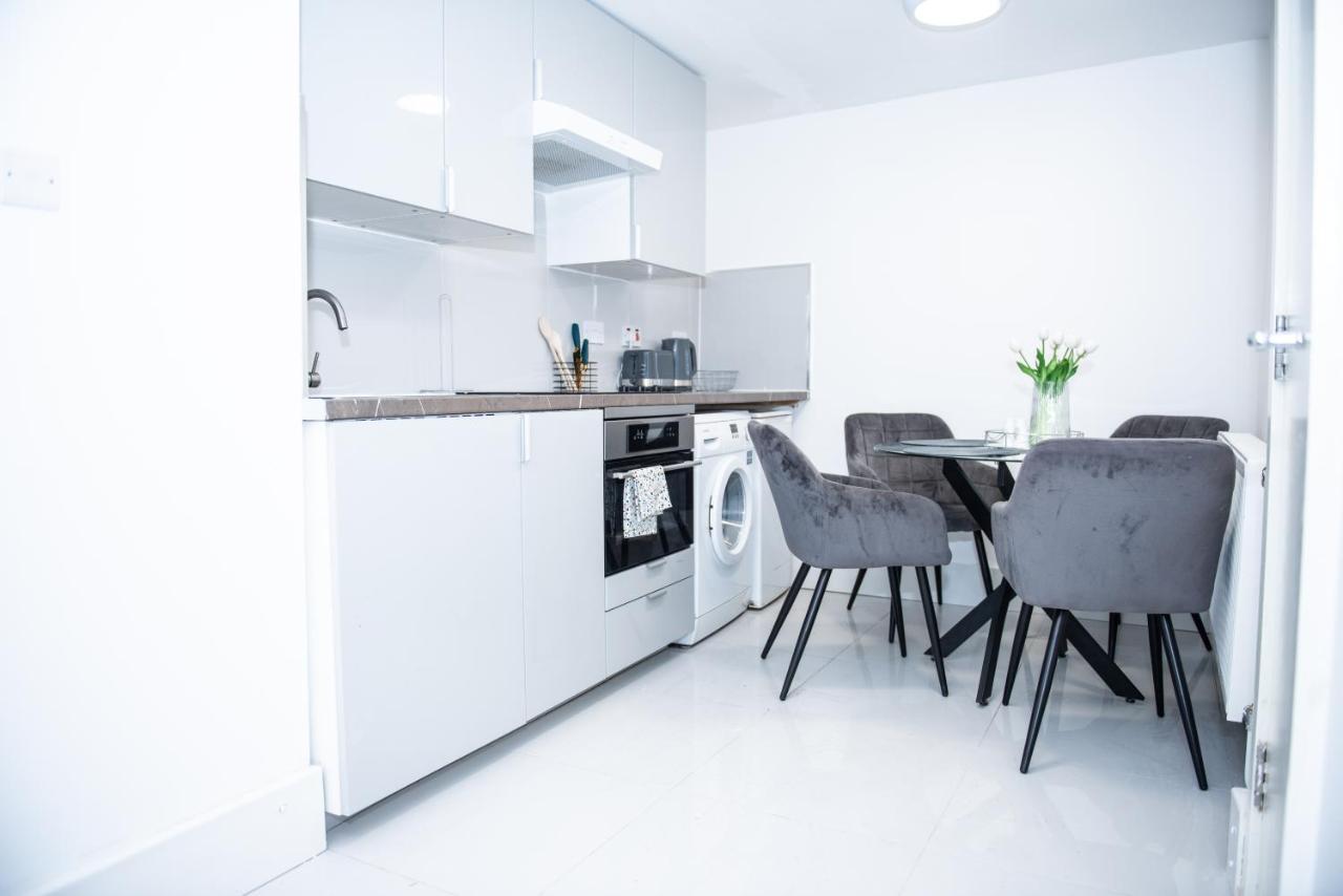 1B Apartment, 30 Mins To Oxford Street London Kültér fotó