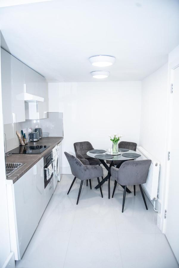 1B Apartment, 30 Mins To Oxford Street London Kültér fotó