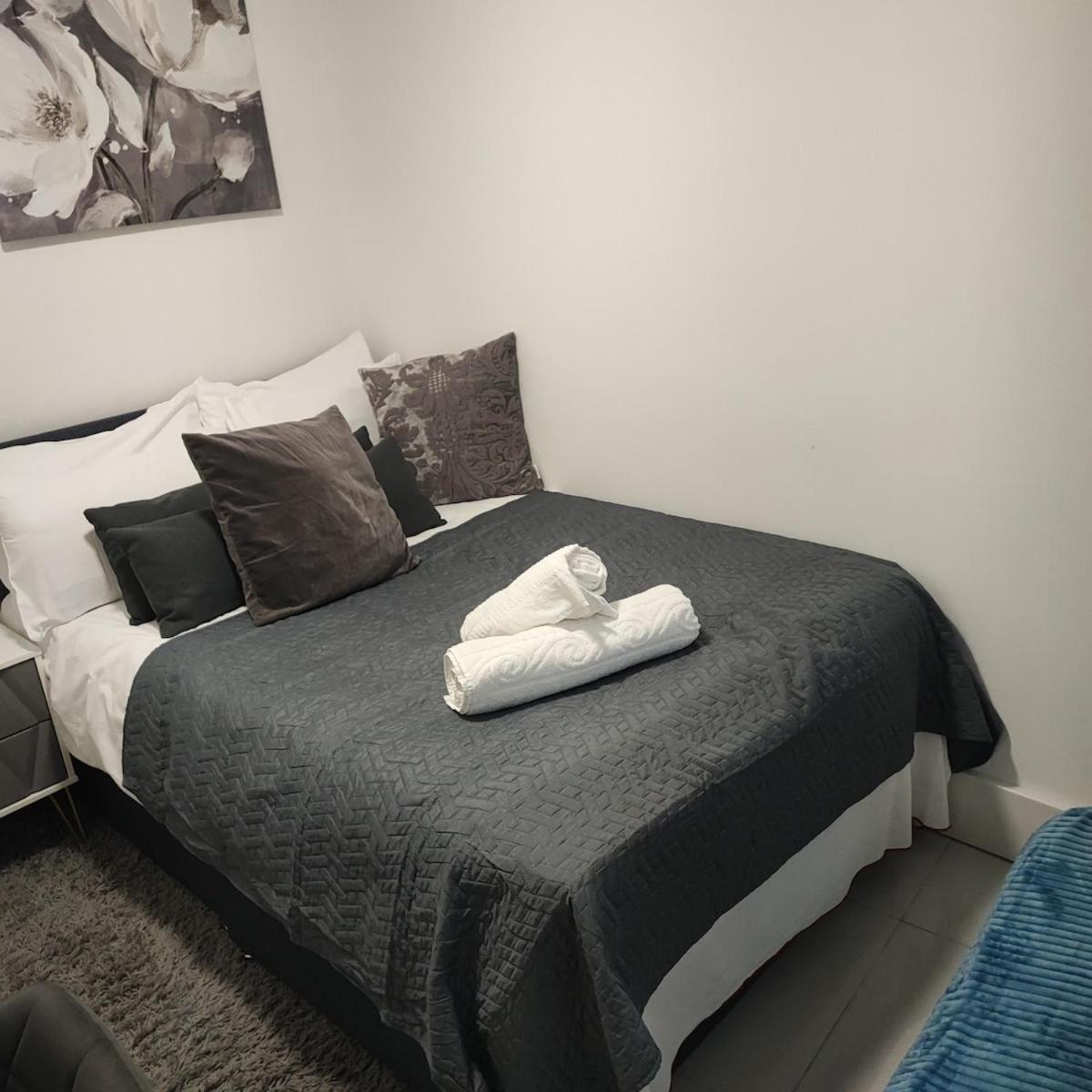 1B Apartment, 30 Mins To Oxford Street London Kültér fotó